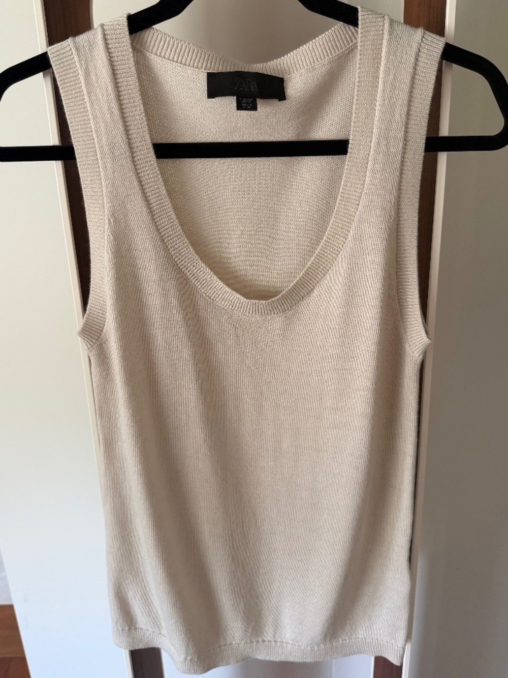 Zara Light Tan Scoop Neck Knit Sweater Tank – Small